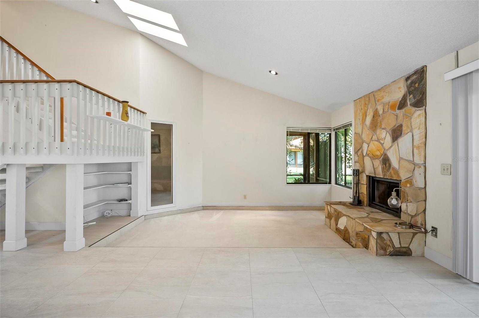 41 VILLAGE CIR, PALM COAST, FL, 32164