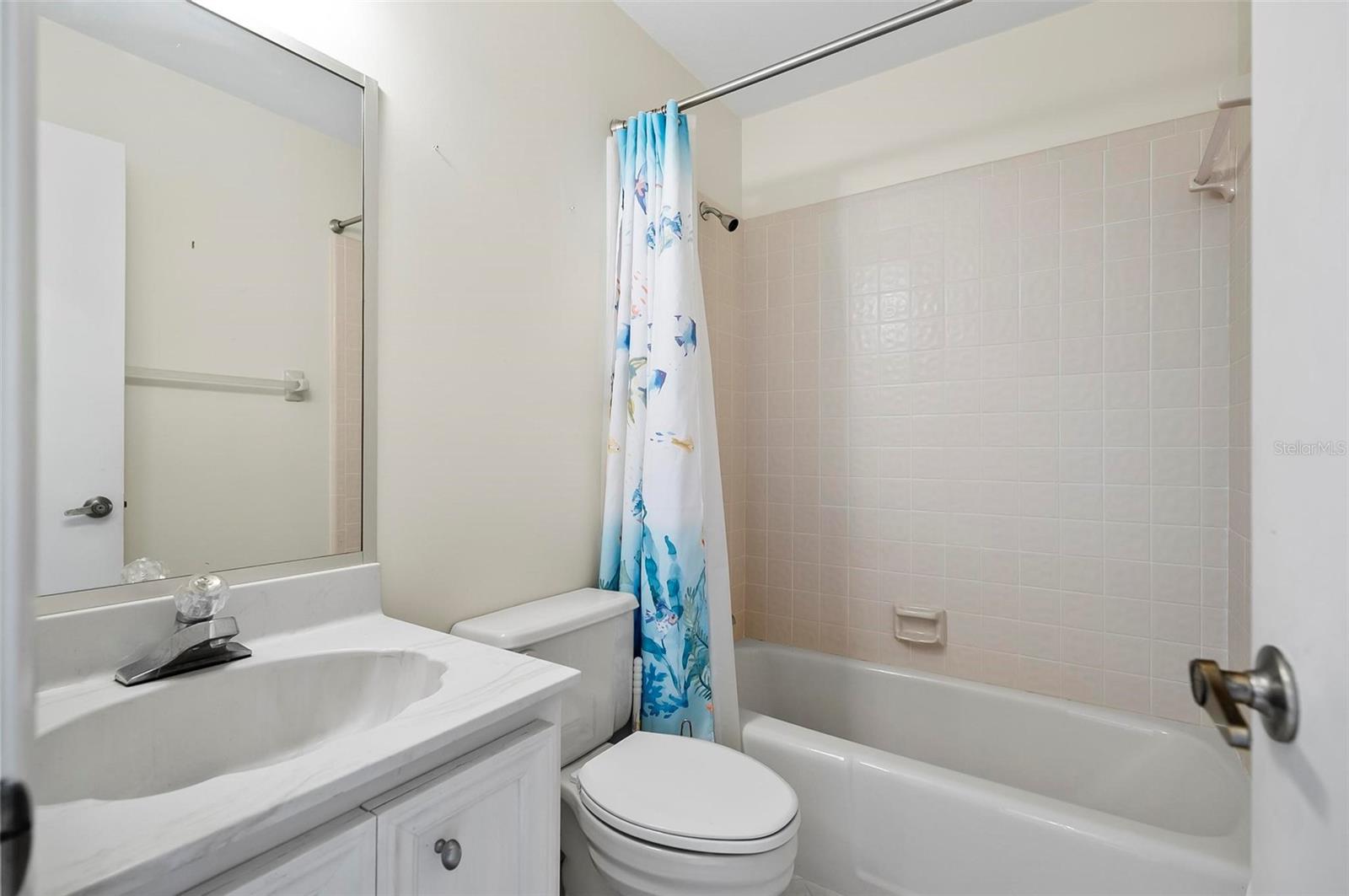 41 VILLAGE CIR, PALM COAST, FL, 32164