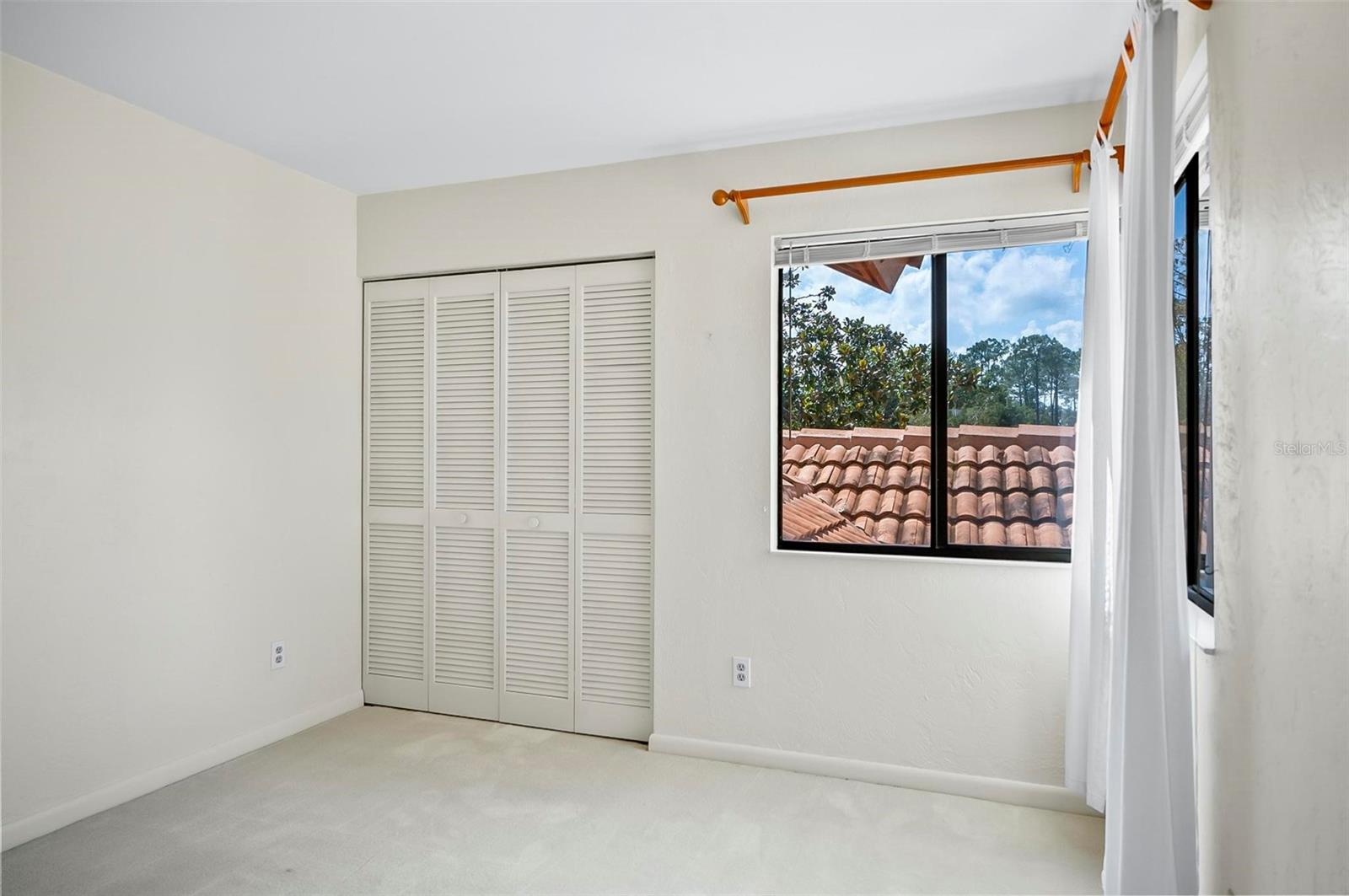 41 VILLAGE CIR, PALM COAST, FL, 32164