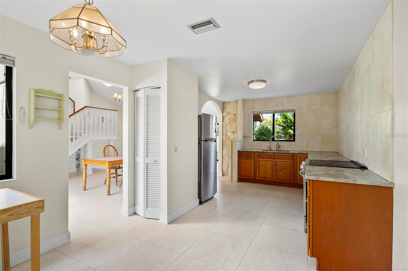 41 VILLAGE CIR, PALM COAST, FL, 32164