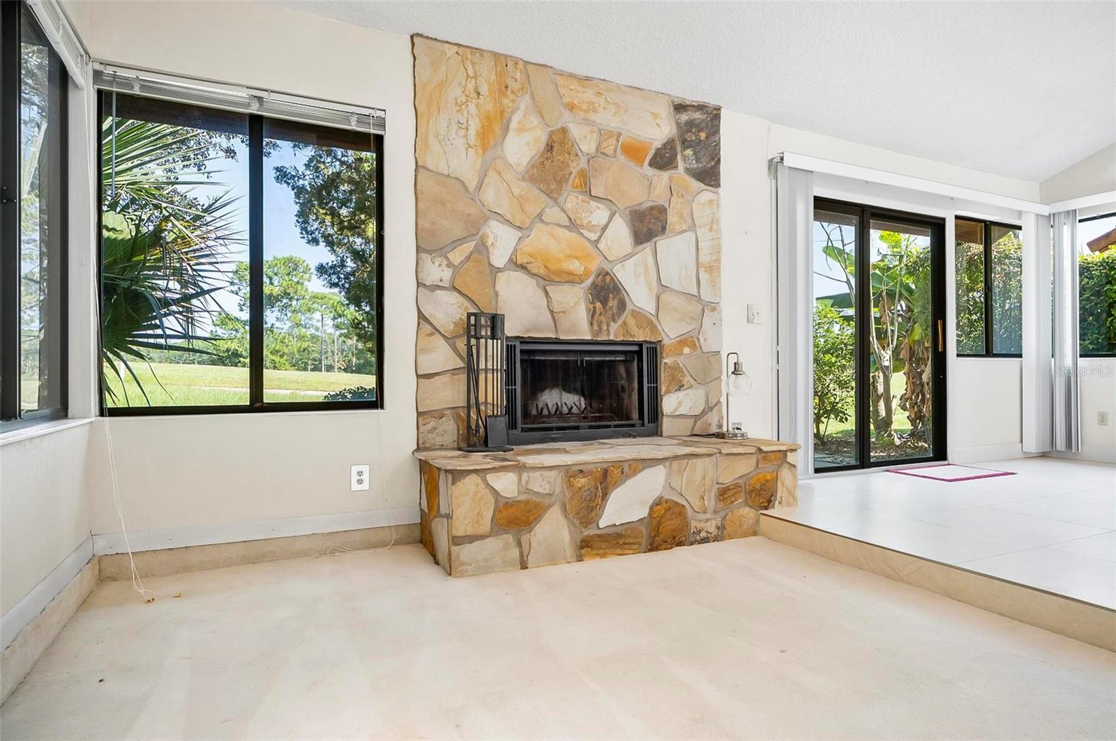 41 VILLAGE CIR, PALM COAST, FL, 32164
