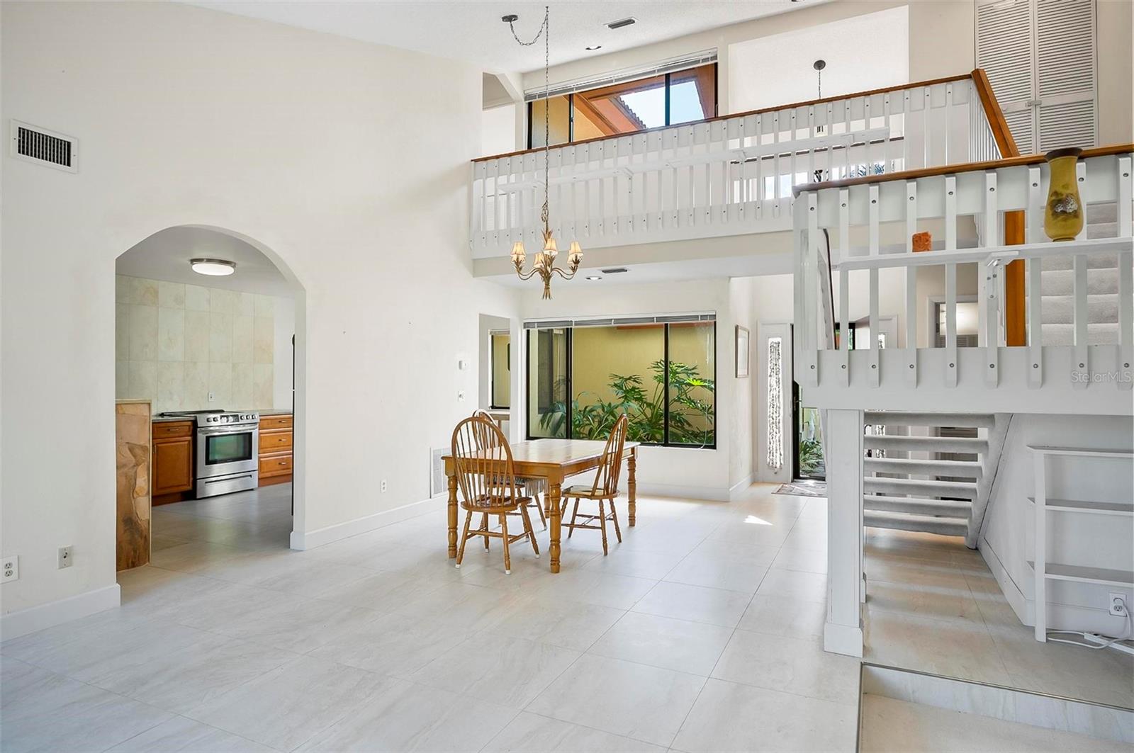 41 VILLAGE CIR, PALM COAST, FL, 32164