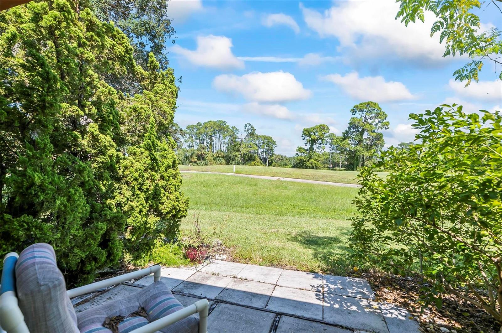 41 VILLAGE CIR, PALM COAST, FL, 32164