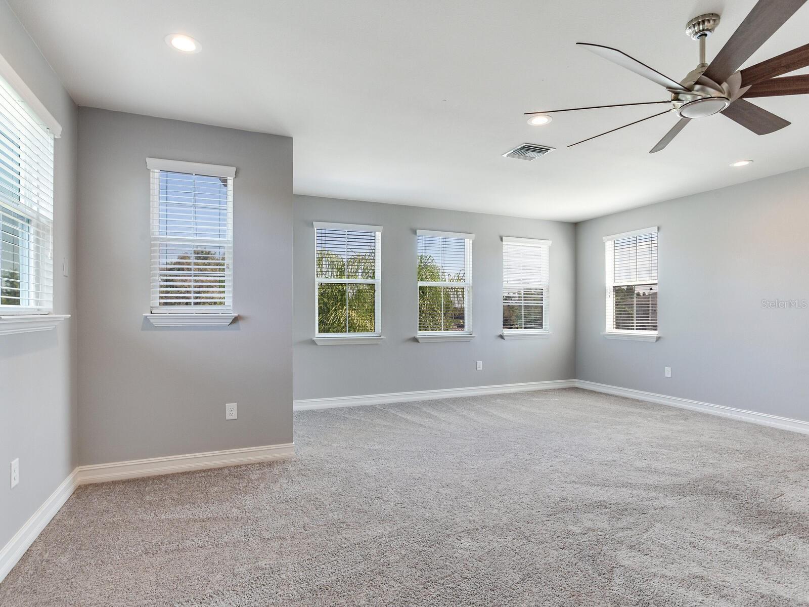 31982 BOURNEVILLE TER, WESLEY CHAPEL, FL, 33543