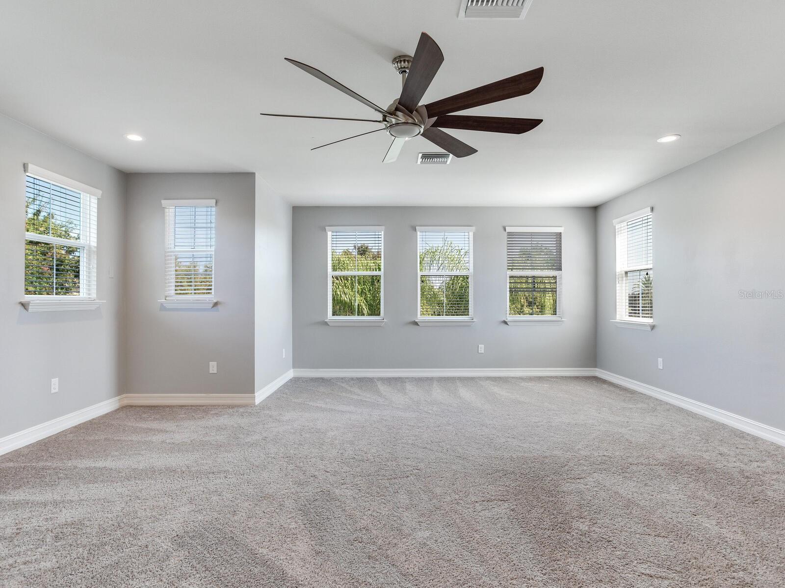 31982 BOURNEVILLE TER, WESLEY CHAPEL, FL, 33543