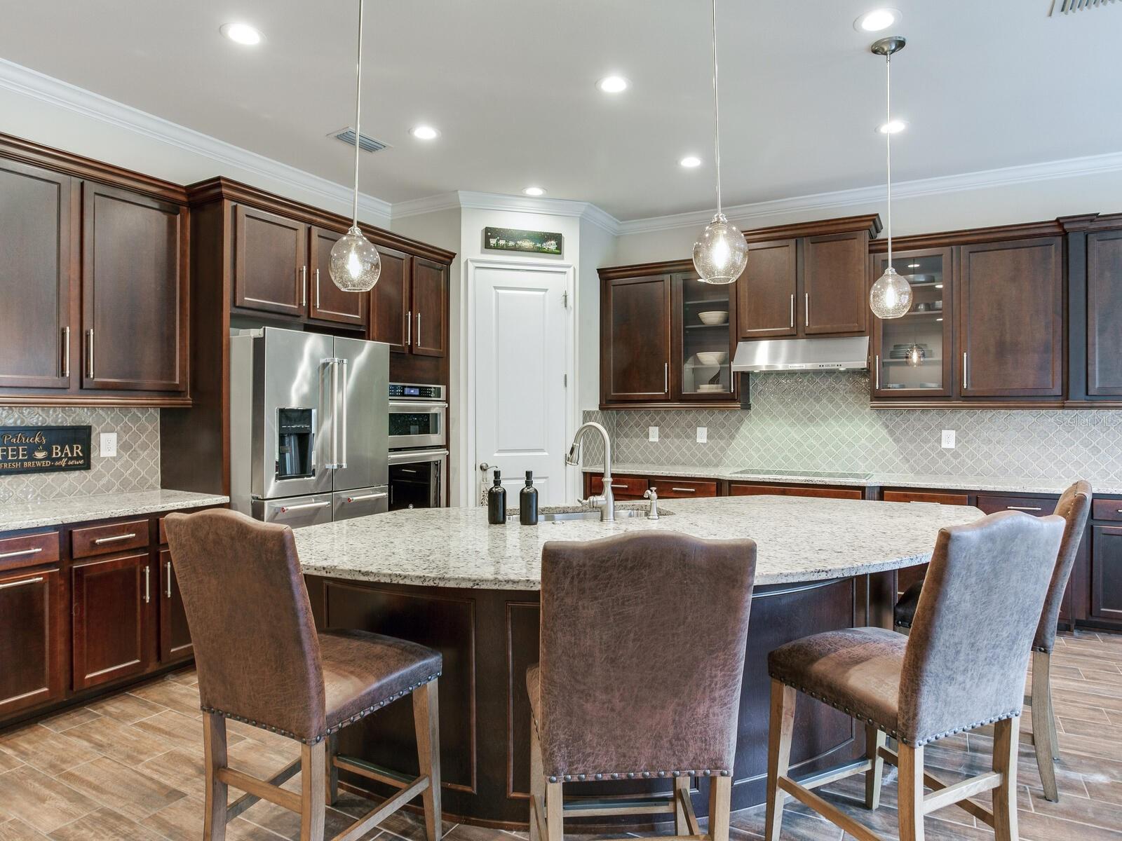 31982 BOURNEVILLE TER, WESLEY CHAPEL, FL, 33543