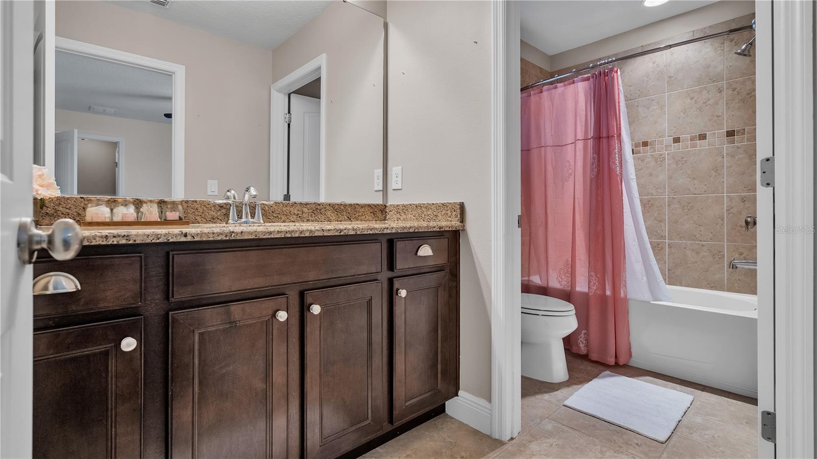132 MAGNETA LOOP, AUBURNDALE, FL, 33823