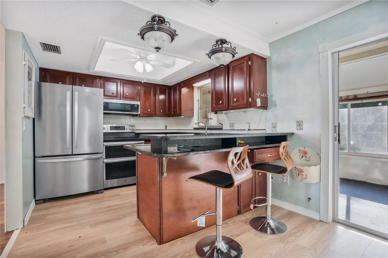 1406 CARA DR #1406, LARGO, FL, 33771