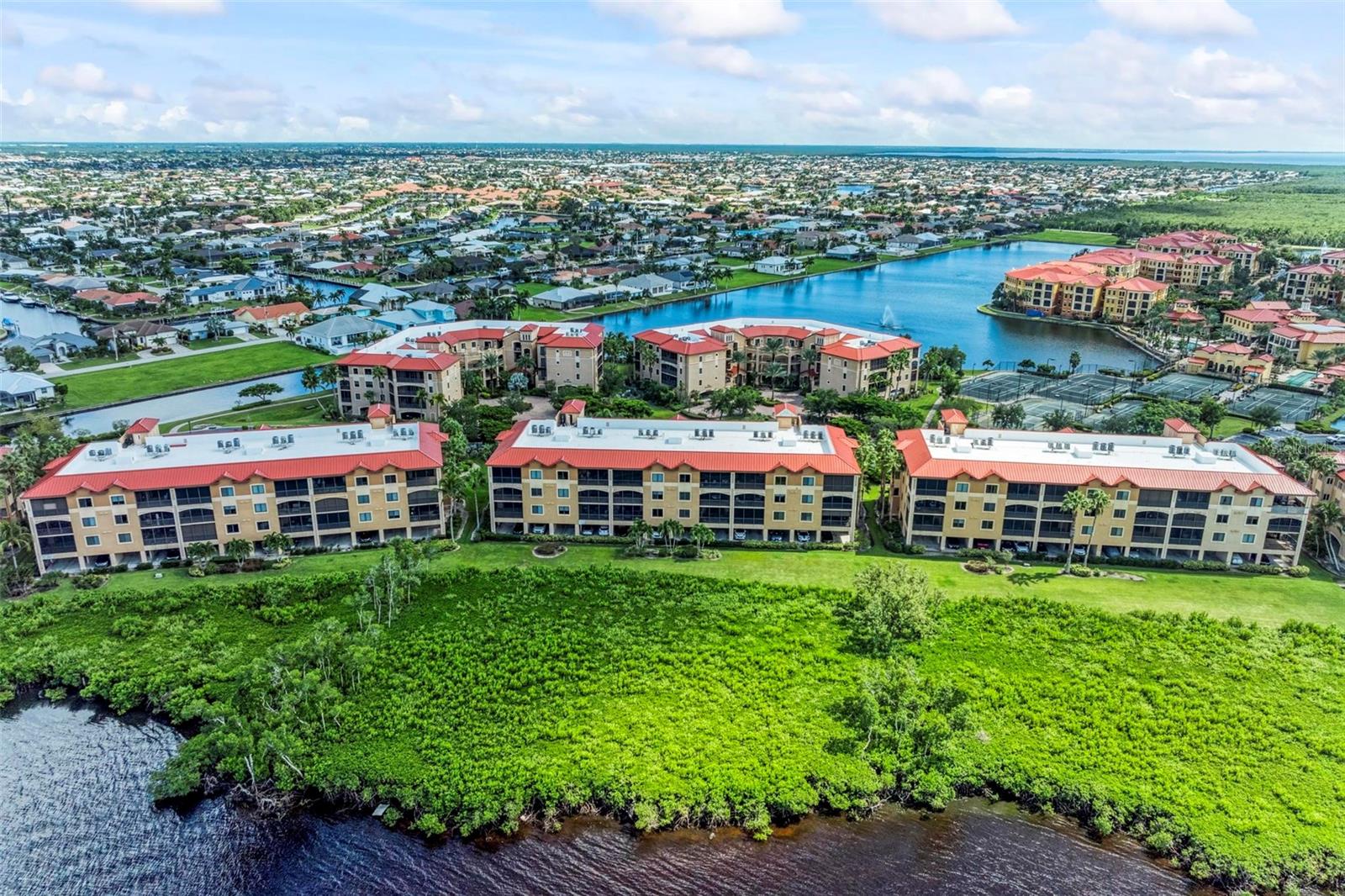89 VIVANTE BLVD #305, PUNTA GORDA, FL, 33950