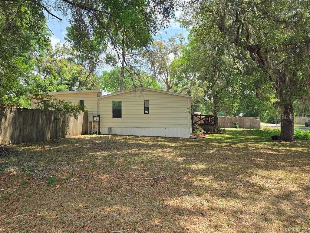 8009 E PEACOCK LN, FLORAL CITY, FL, 34436