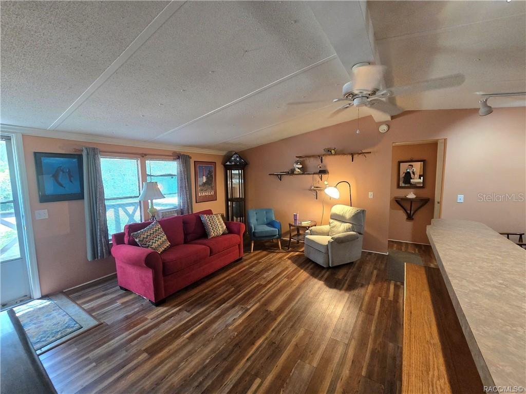 8009 E PEACOCK LN, FLORAL CITY, FL, 34436