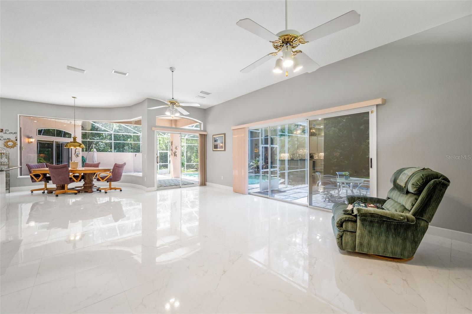 5590 BOB WHITE TRL, MIMS, FL, 32754