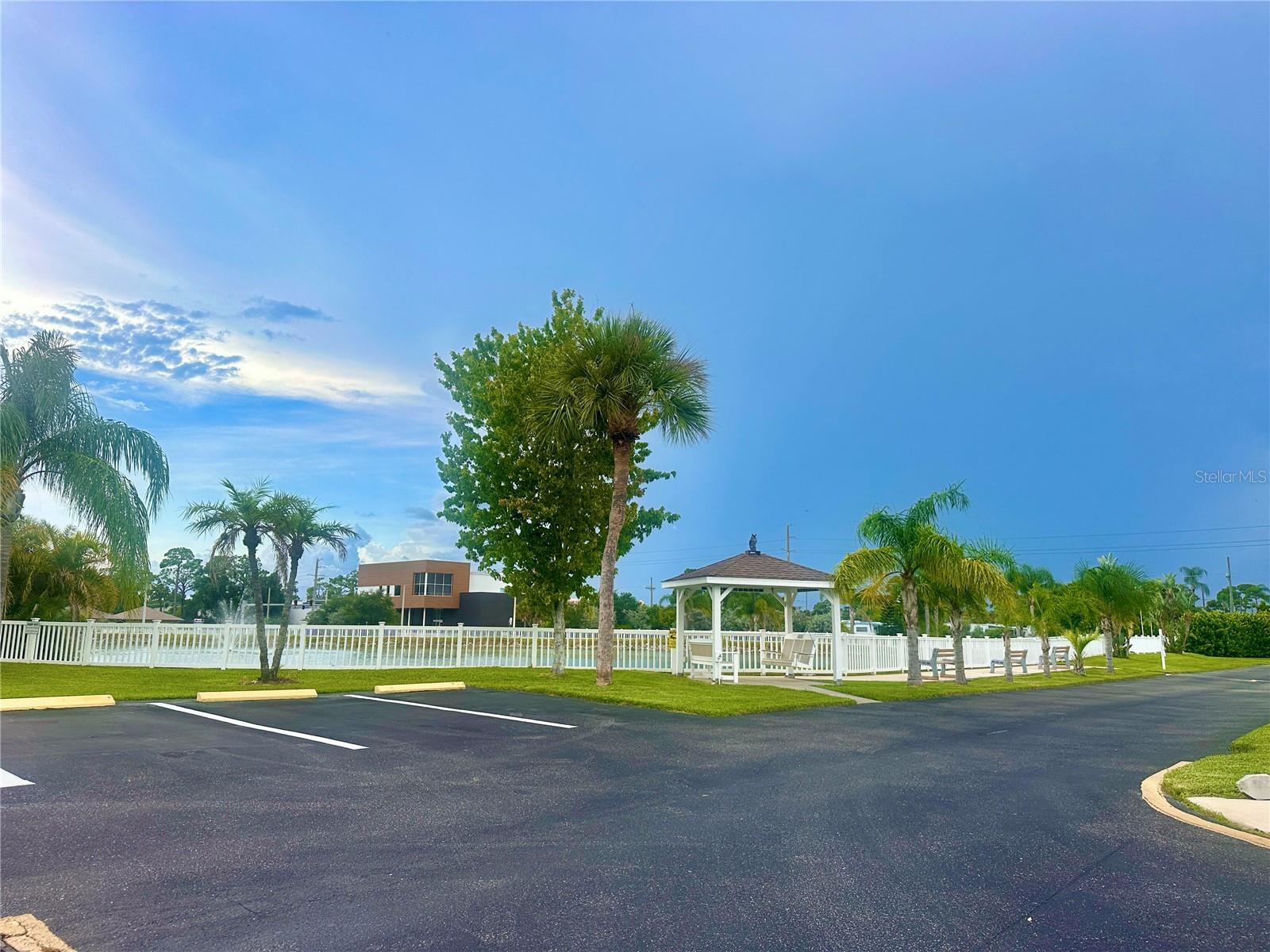 2160 PALAZZA DR #2160, SARASOTA, FL, 34238