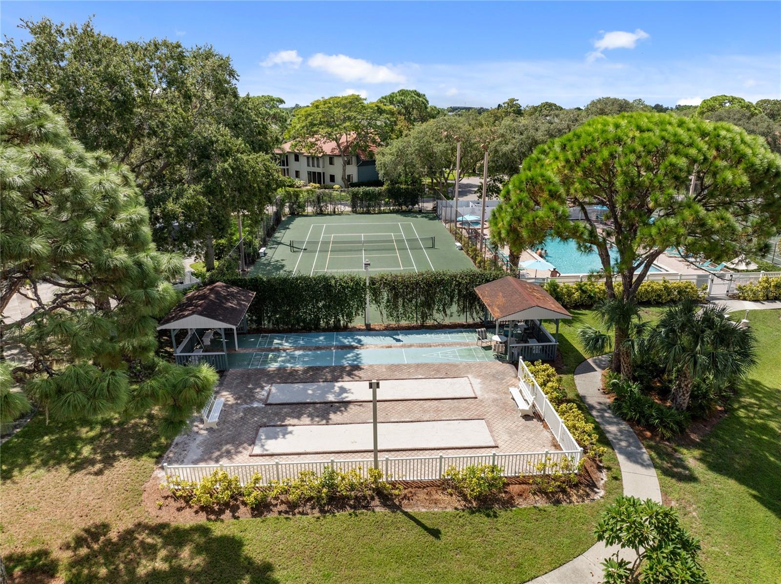 4457 45TH AVE W #102, BRADENTON, FL, 34210