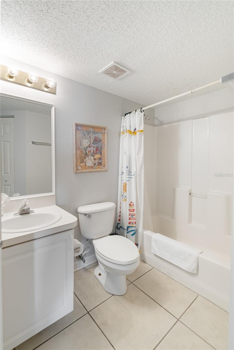 4457 45TH AVE W #102, BRADENTON, FL, 34210