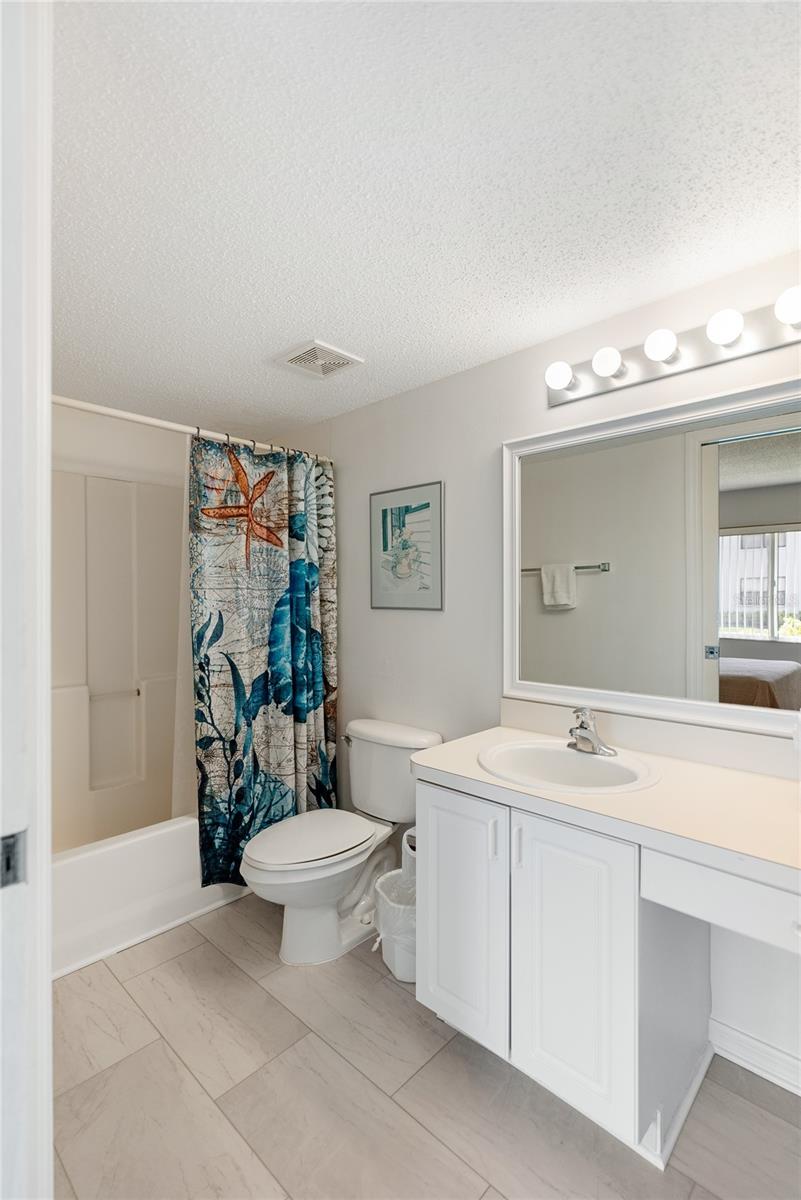 4457 45TH AVE W #102, BRADENTON, FL, 34210