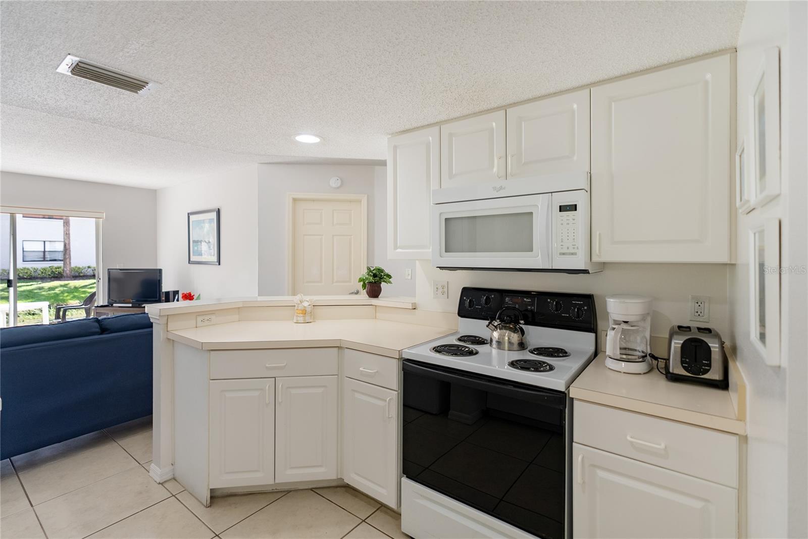 4457 45TH AVE W #102, BRADENTON, FL, 34210