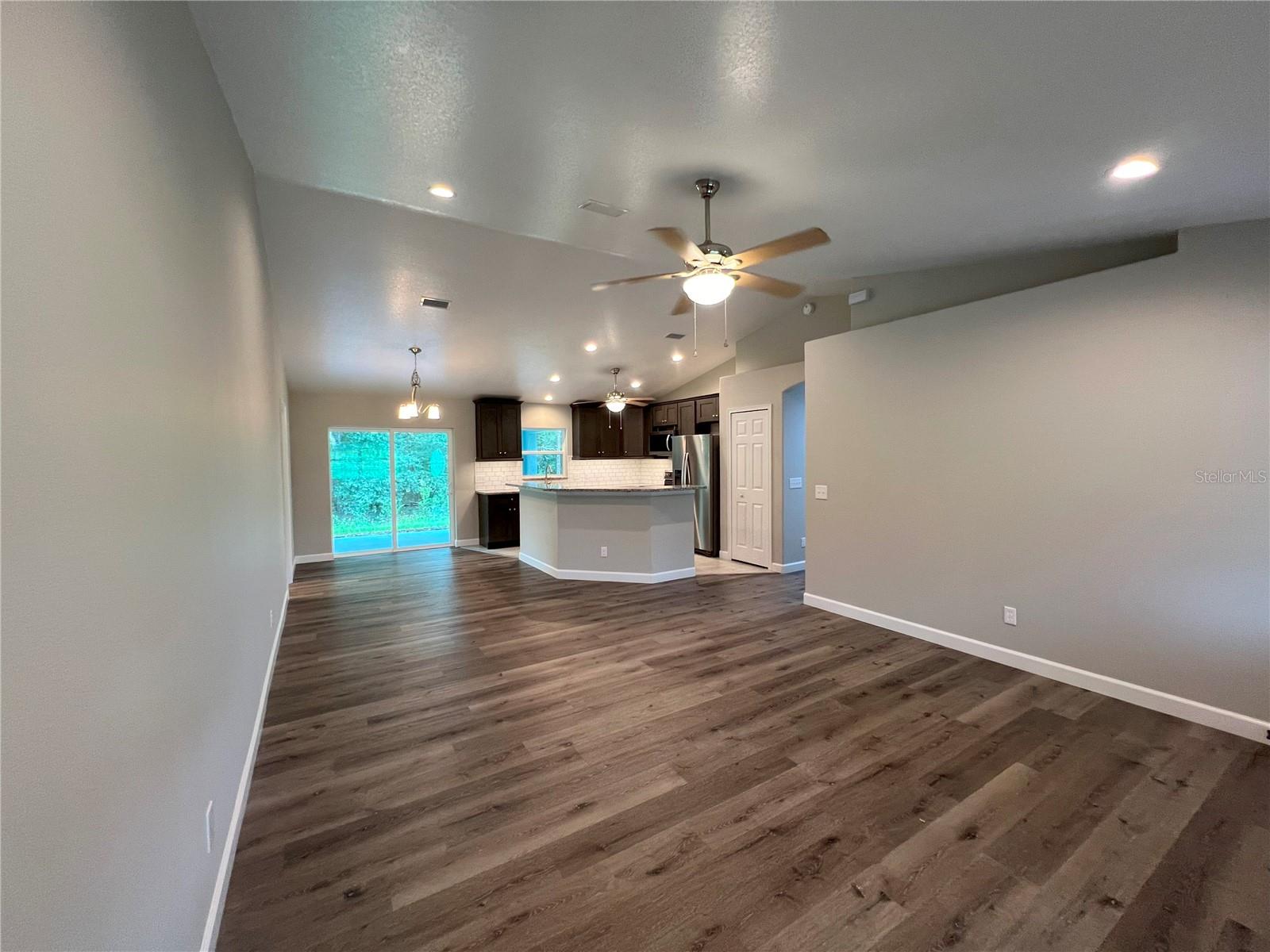 174 E RUNIC LN, DUNNELLON, FL, 34434