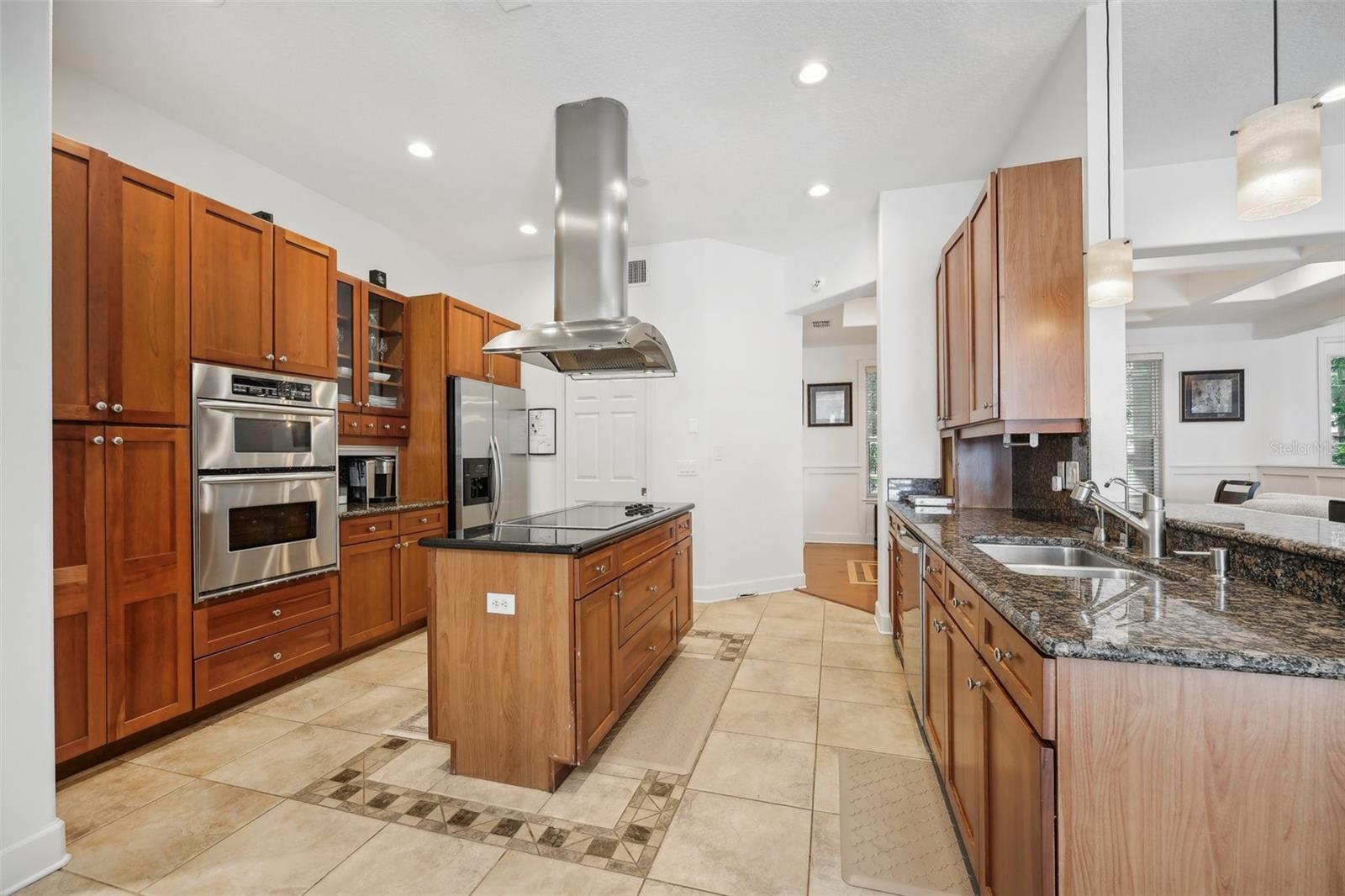 7422 LAKE MARSHA DR, ORLANDO, FL, 32819