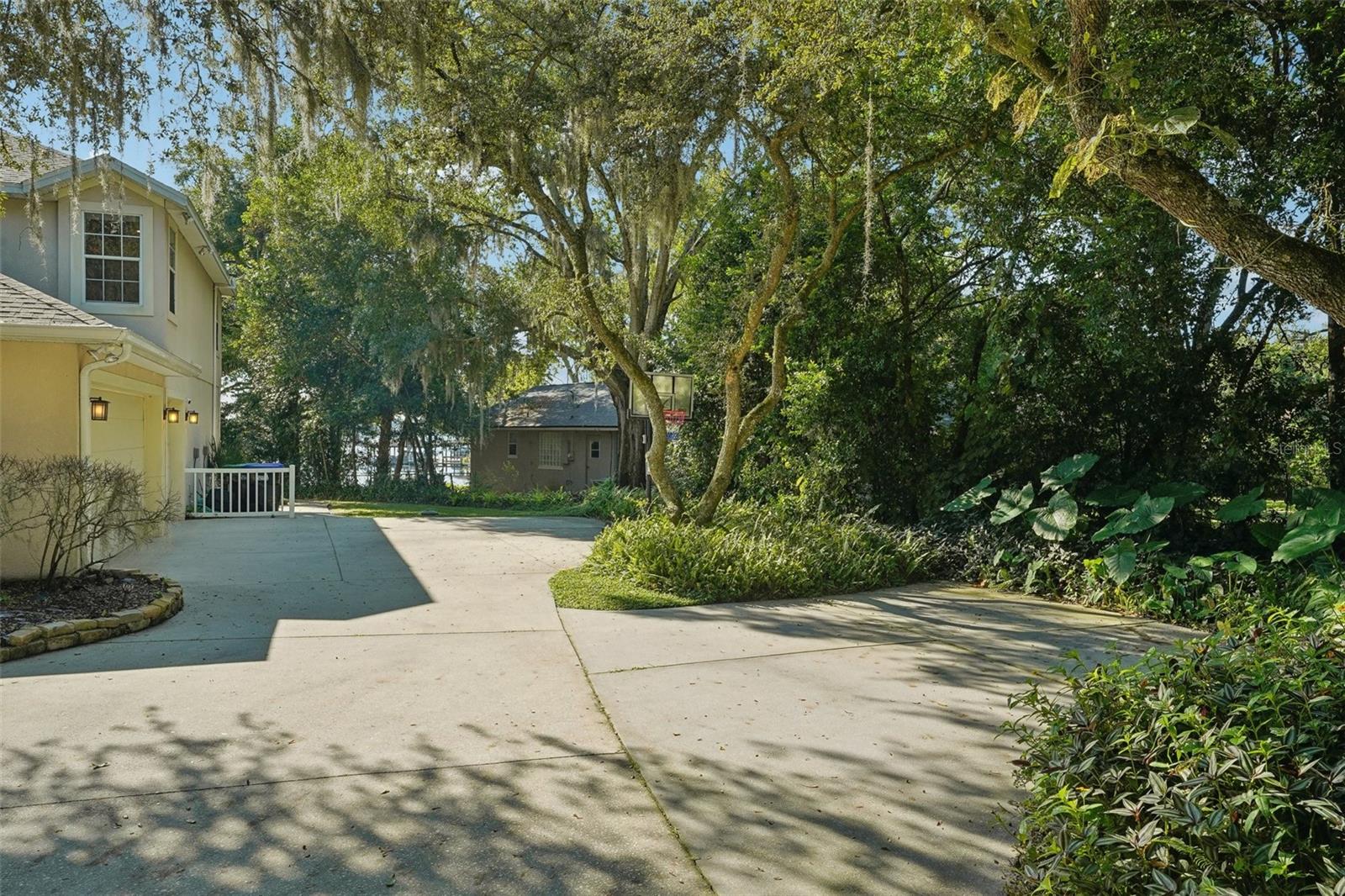 7422 LAKE MARSHA DR, ORLANDO, FL, 32819