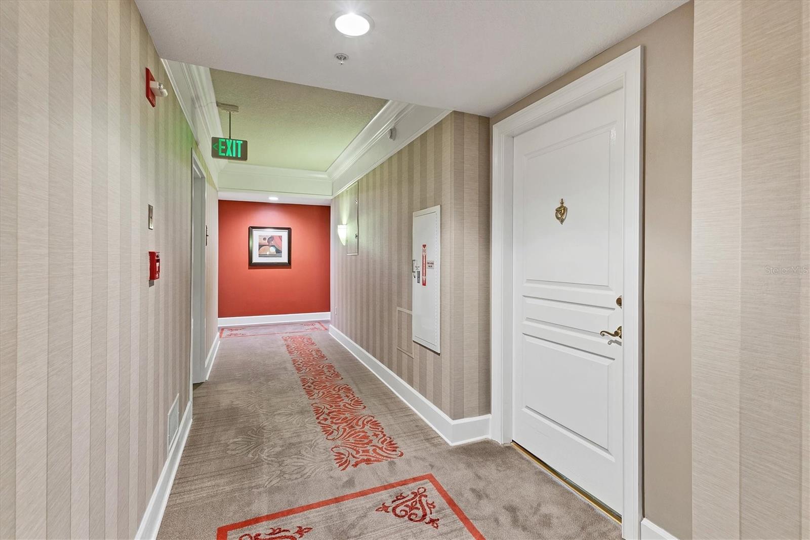 750 N TAMIAMI TRL #421, SARASOTA, FL, 34236