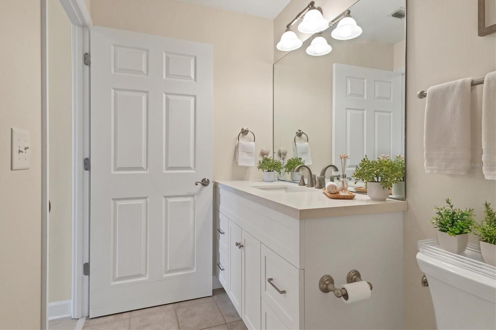 750 N TAMIAMI TRL #421, SARASOTA, FL, 34236