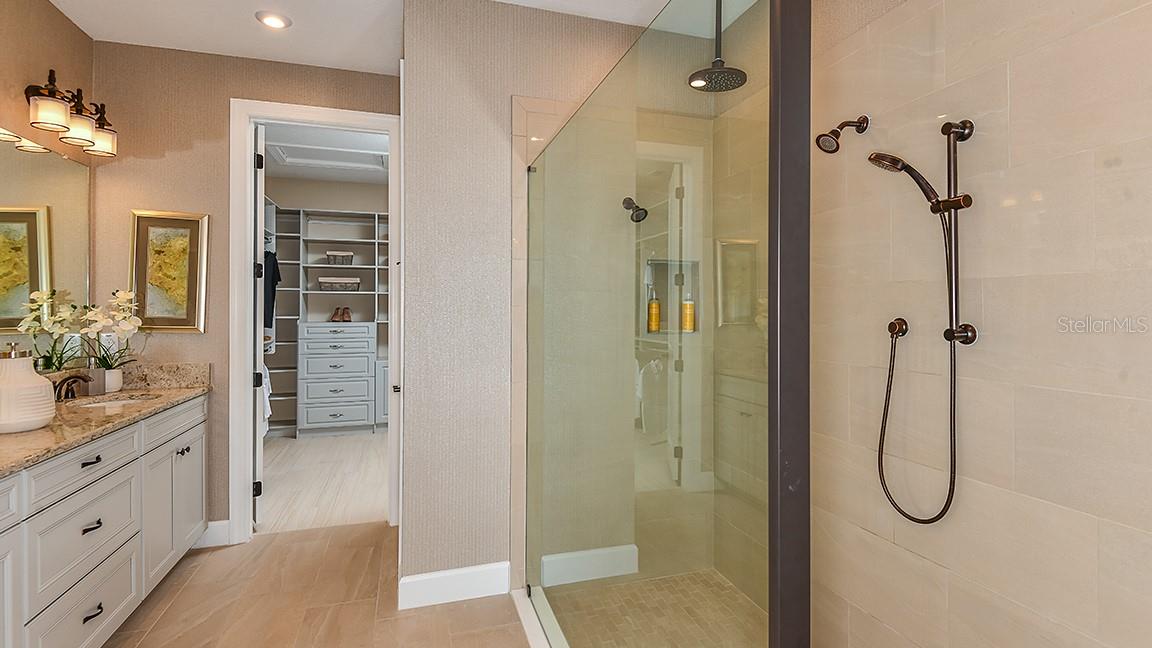 4504 ISONZO WAY, WESLEY CHAPEL, FL, 33543