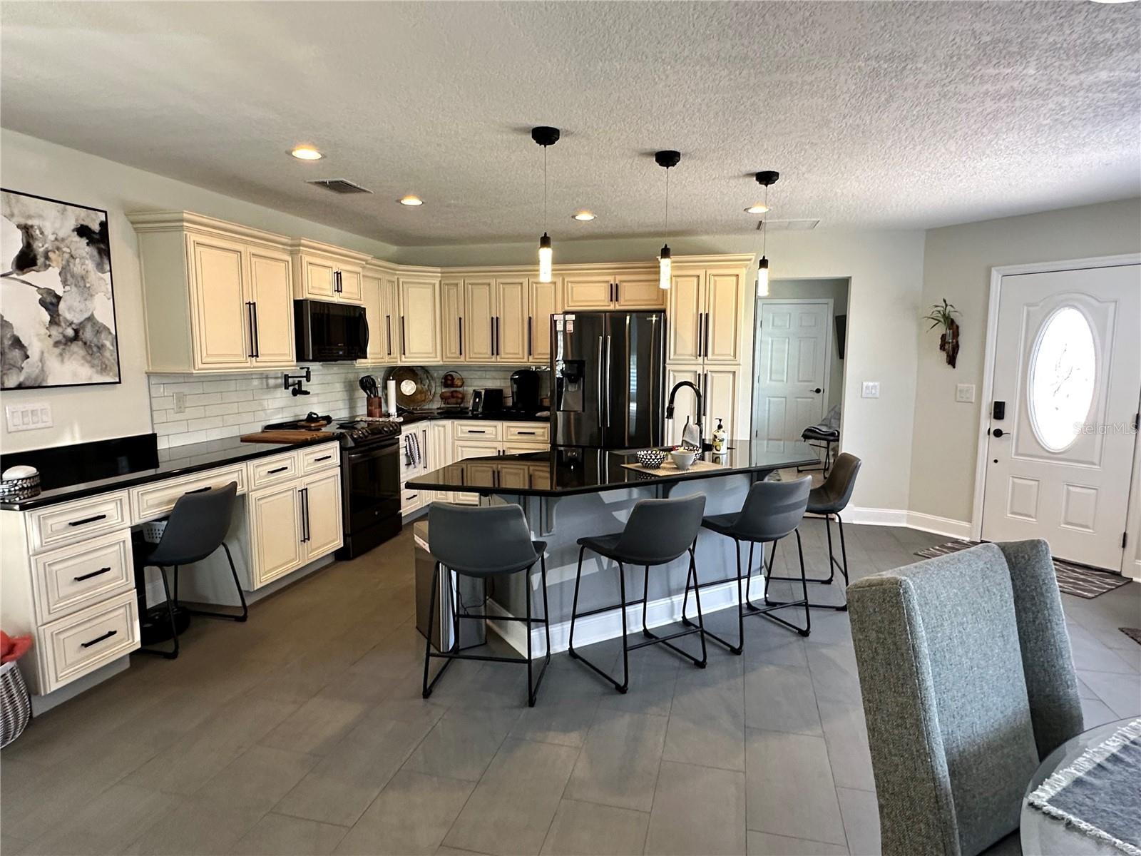 648 MEANDERING WAY, POLK CITY, FL, 33868