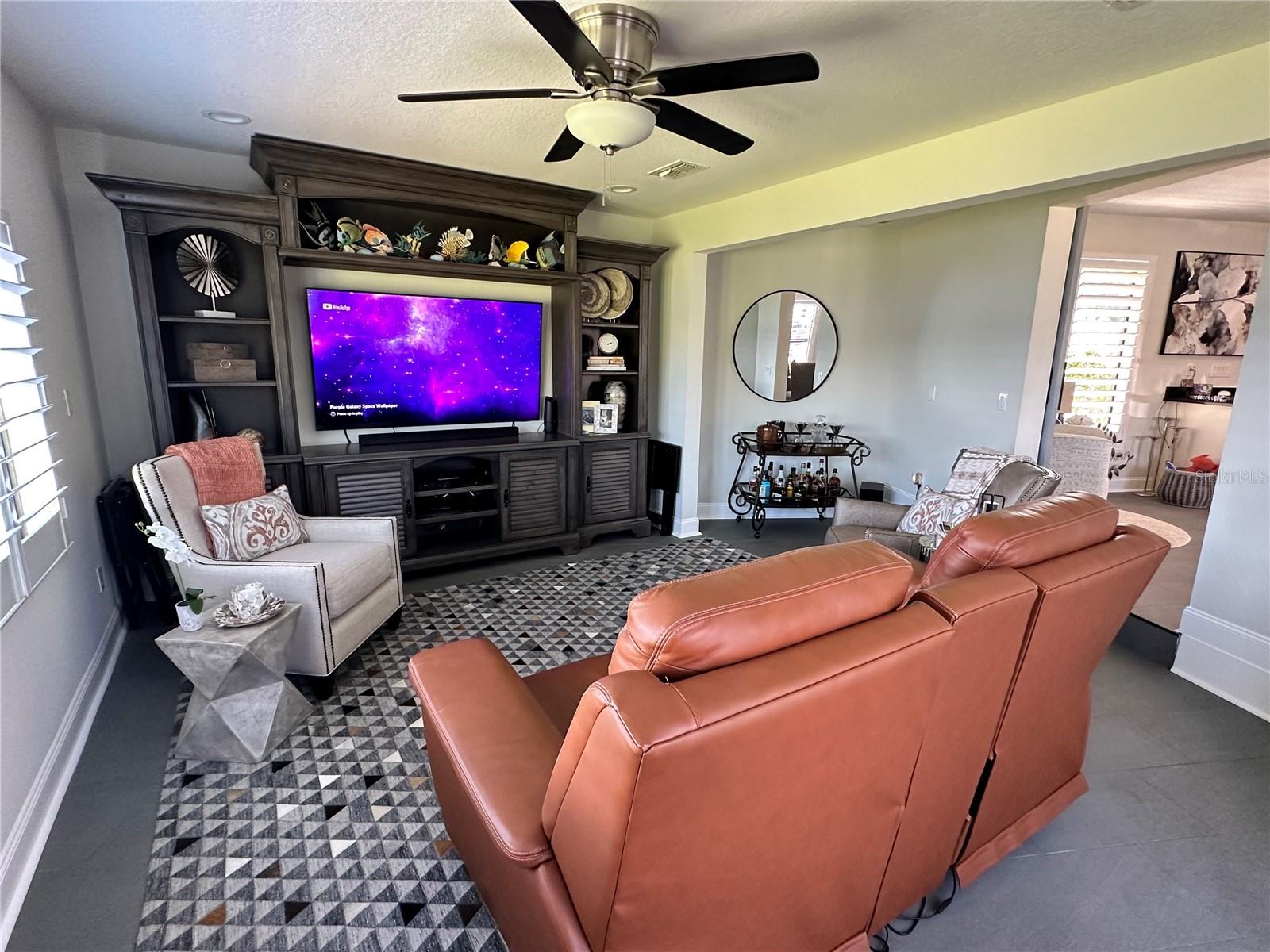 648 MEANDERING WAY, POLK CITY, FL, 33868