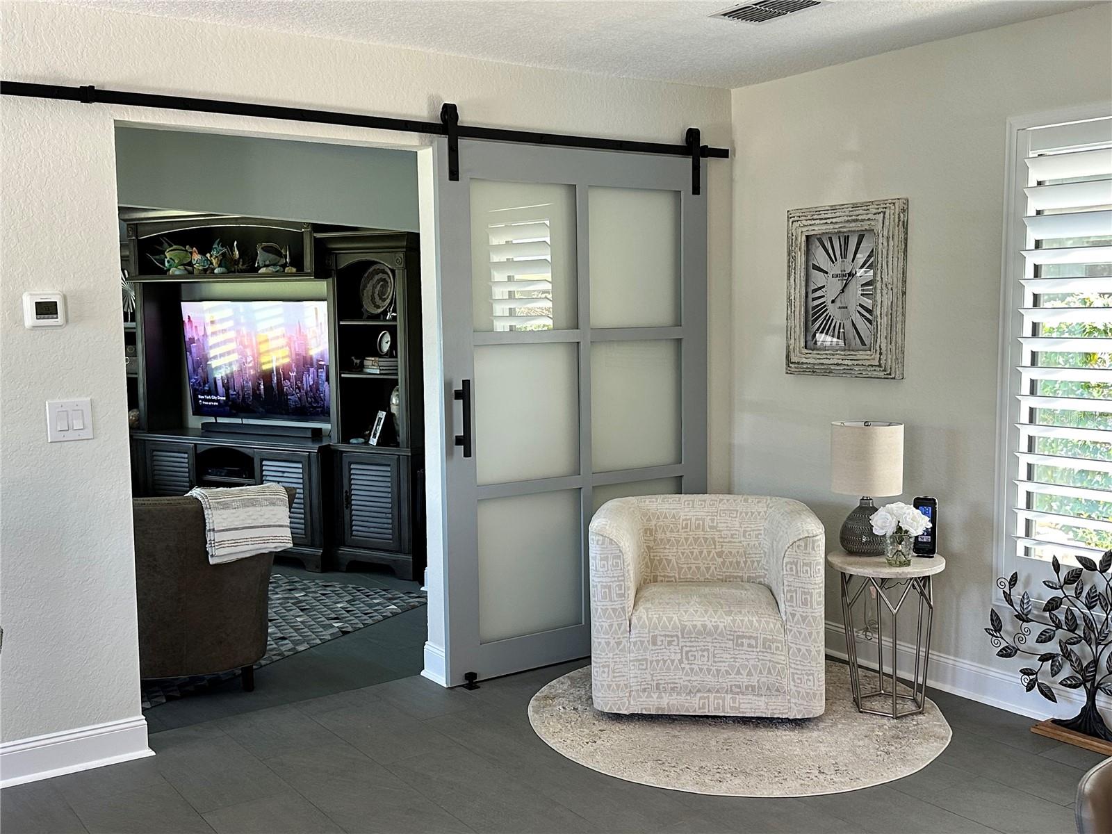 648 MEANDERING WAY, POLK CITY, FL, 33868
