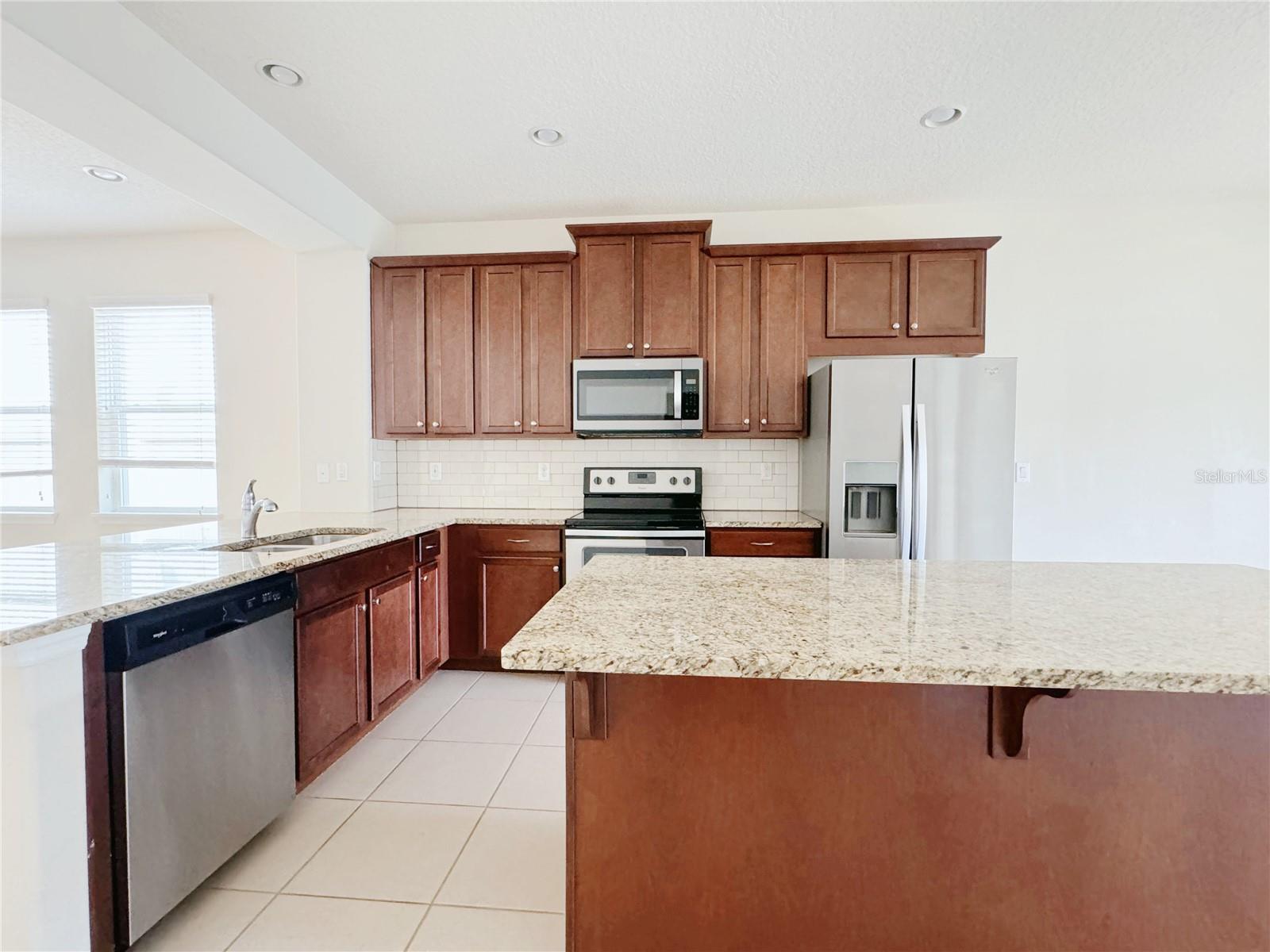 2426 CHATEAU LOOP, KISSIMMEE, FL, 34741