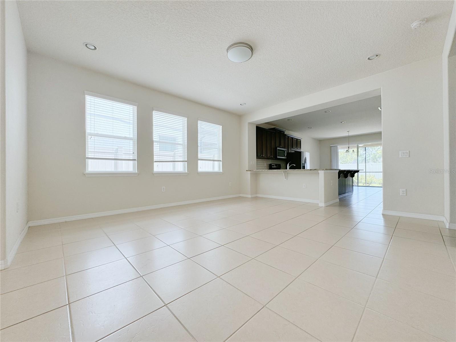 2426 CHATEAU LOOP, KISSIMMEE, FL, 34741