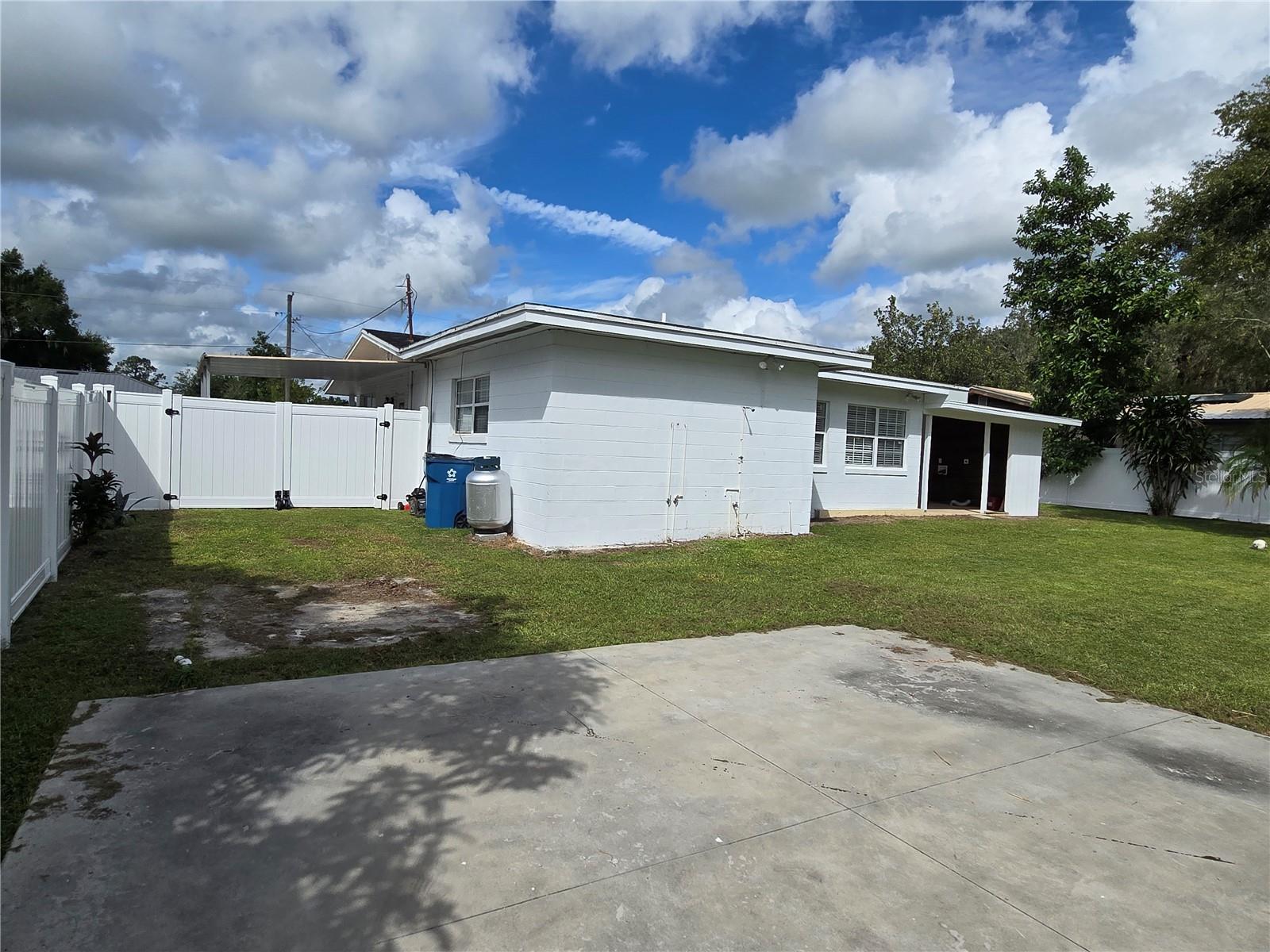 508 N OAK AVE, FORT MEADE, FL, 33841