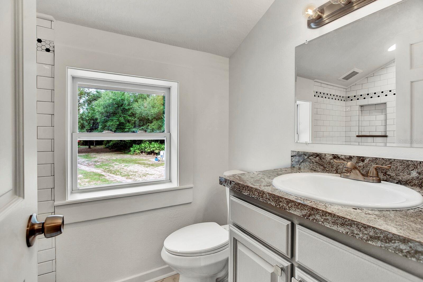 107 DINKLA LN, PALATKA, FL, 32177