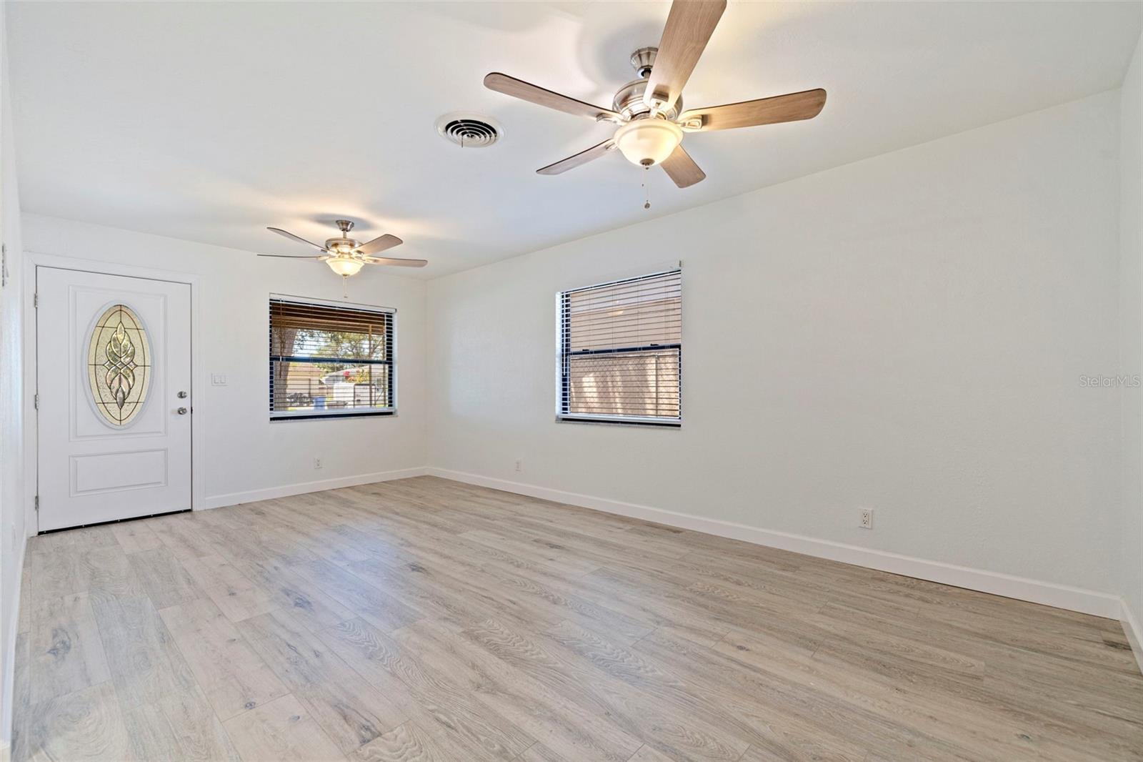 231 93RD AVE N, ST PETERSBURG, FL, 33702