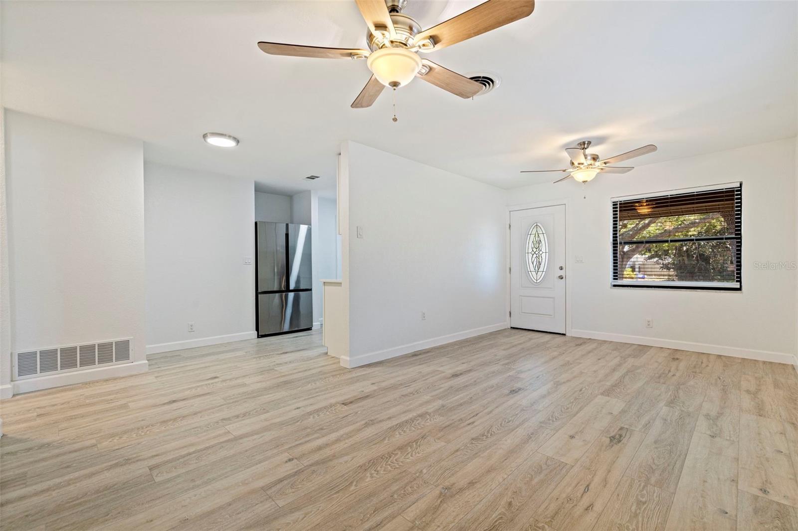 231 93RD AVE N, ST PETERSBURG, FL, 33702