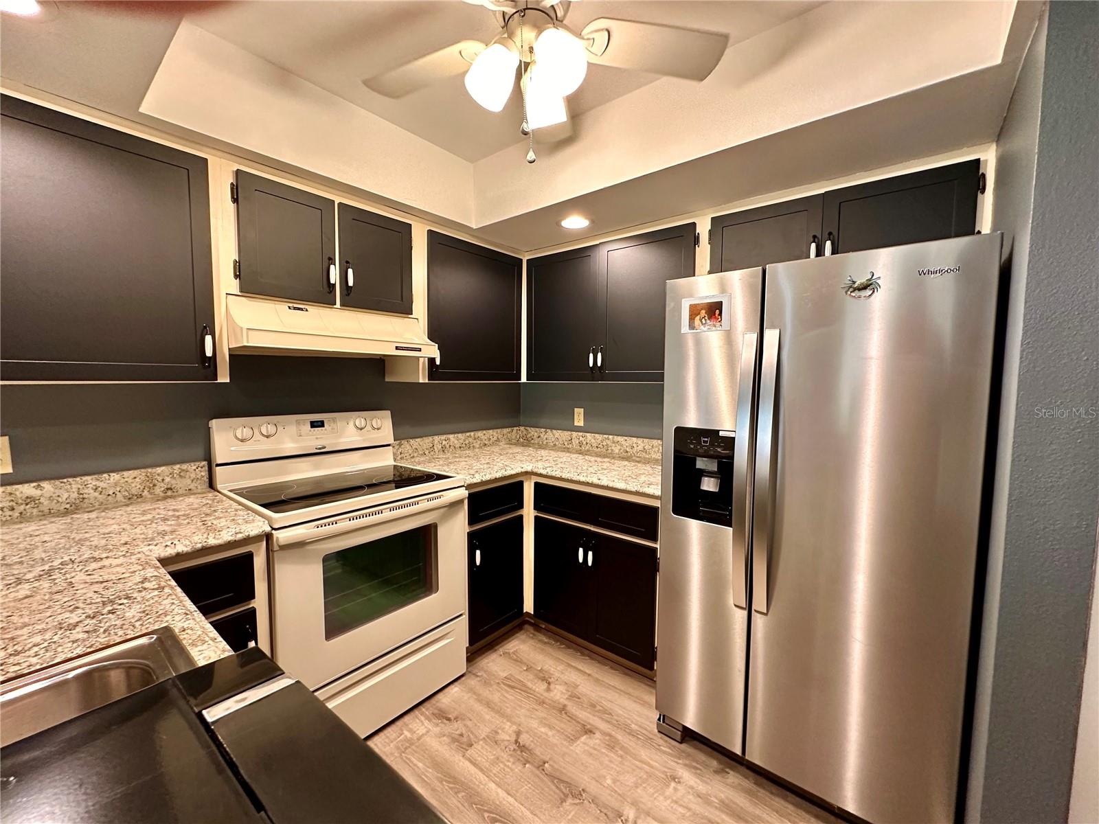 2753 COUNTRYSIDE BLVD #105, CLEARWATER, FL, 33761