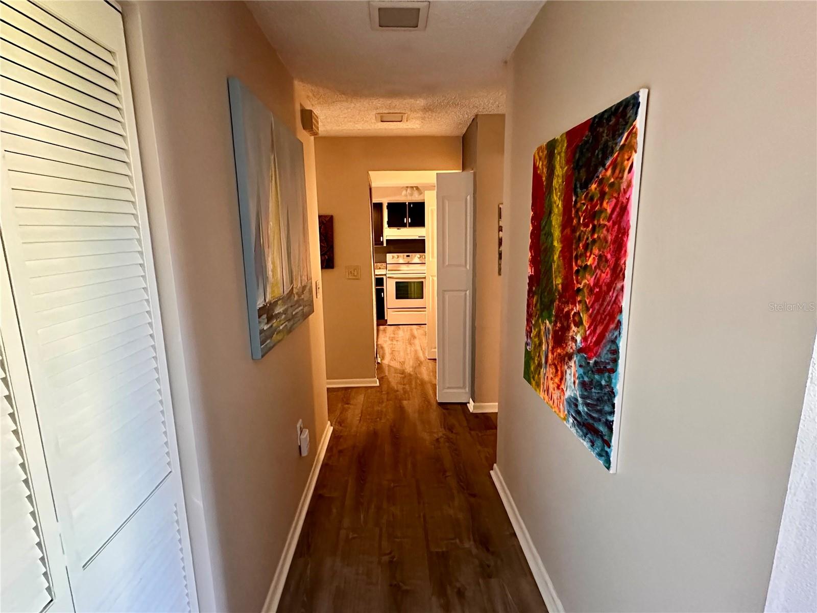 2753 COUNTRYSIDE BLVD #105, CLEARWATER, FL, 33761