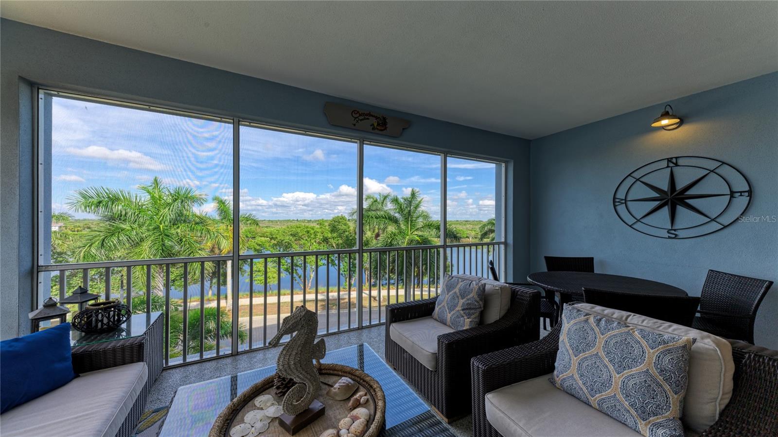 391 ARUBA CIR #302, BRADENTON, FL, 34209