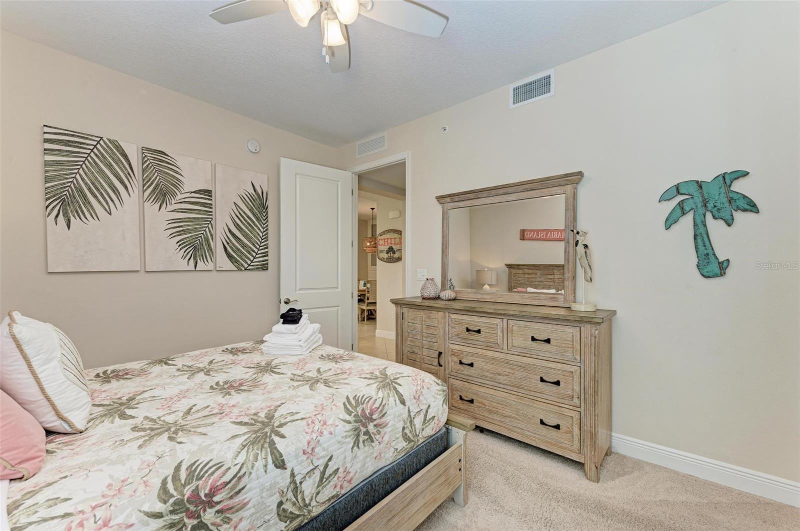 391 ARUBA CIR #302, BRADENTON, FL, 34209