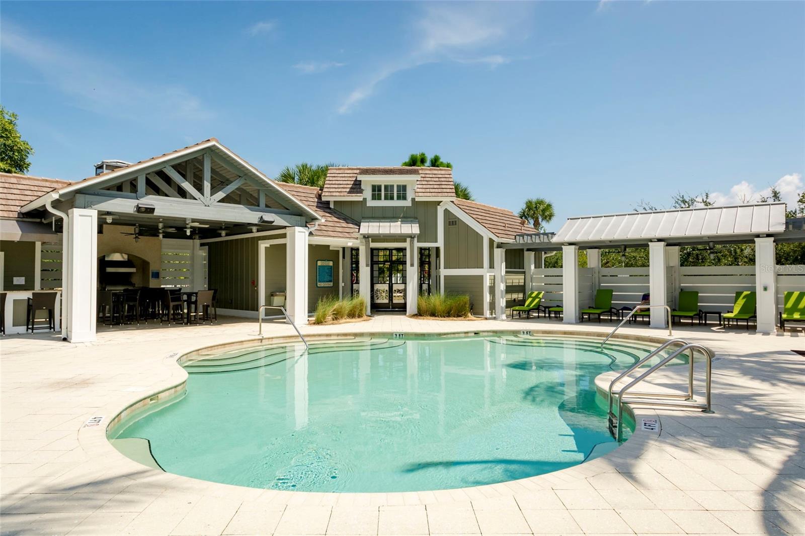 391 ARUBA CIR #302, BRADENTON, FL, 34209