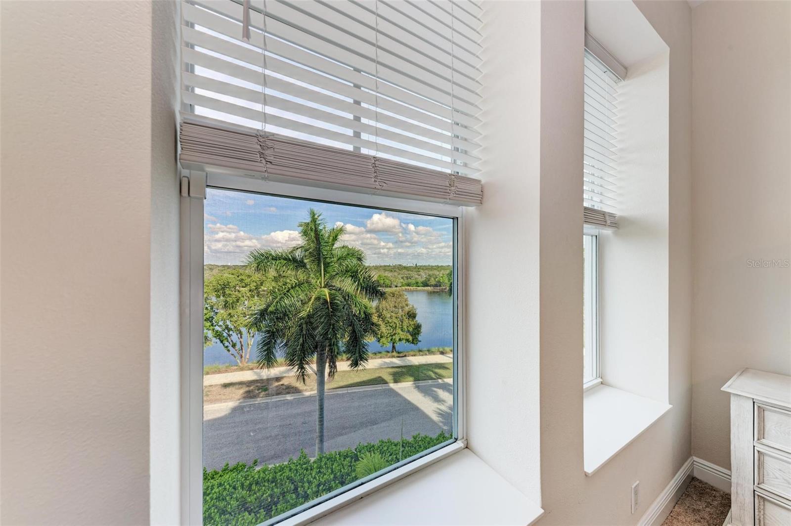 391 ARUBA CIR #302, BRADENTON, FL, 34209