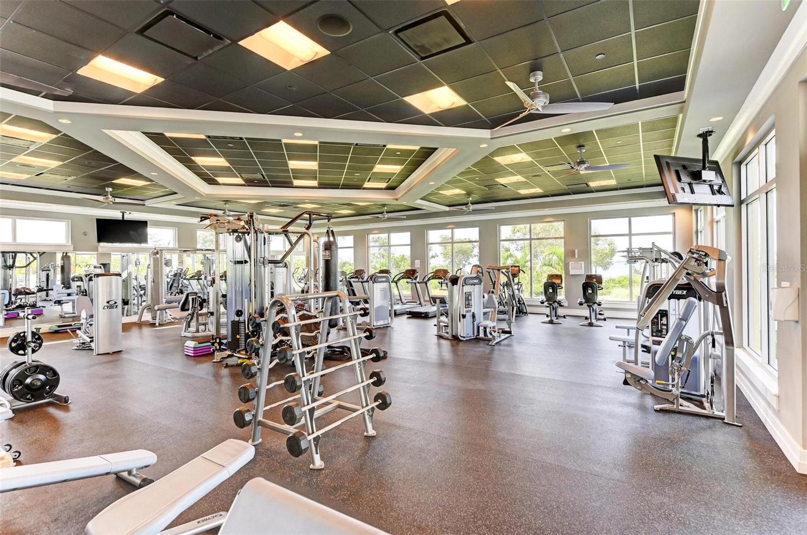 391 ARUBA CIR #302, BRADENTON, FL, 34209