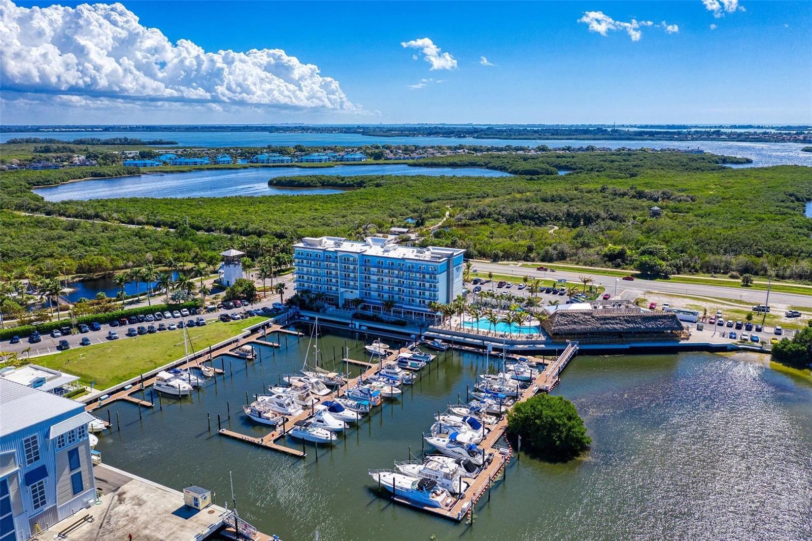 391 ARUBA CIR #302, BRADENTON, FL, 34209