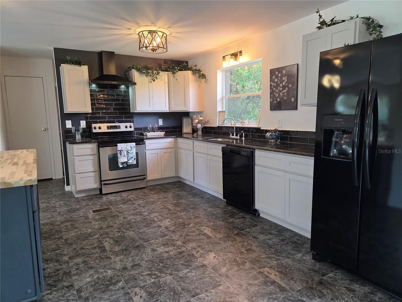 47807 STATE ROAD 19, ALTOONA, FL, 32702