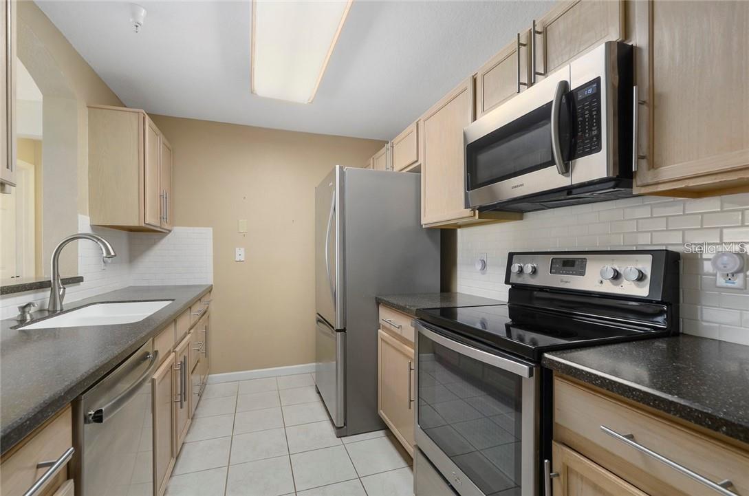 3960 SOUTHPOINTE DR #515, ORLANDO, FL, 32822
