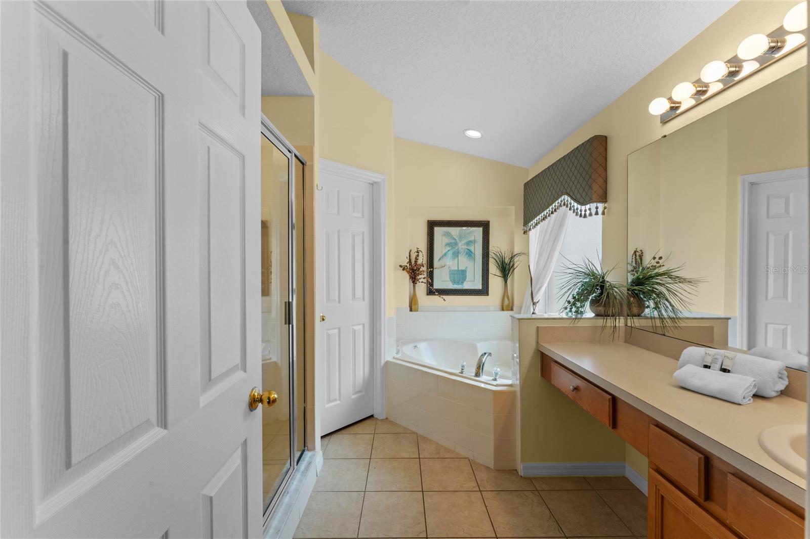 1438 SOLANA CIR, DAVENPORT, FL, 33897