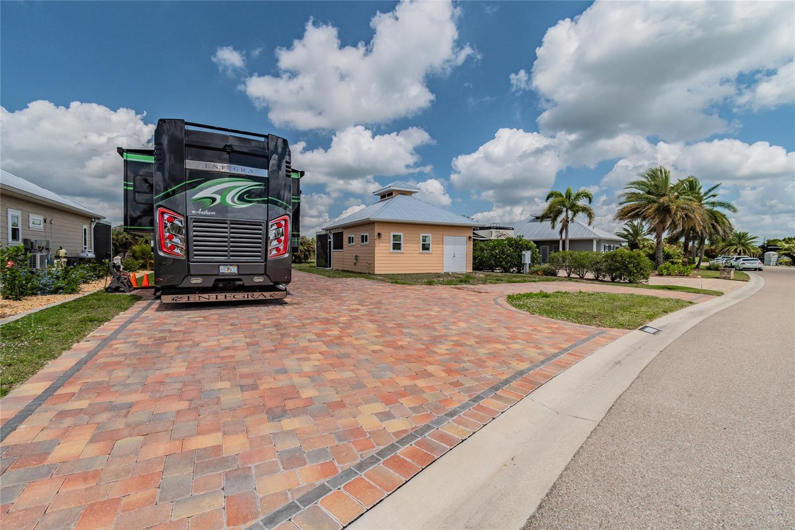 8168 SW SAND CRANE CIR, ARCADIA, FL, 34269