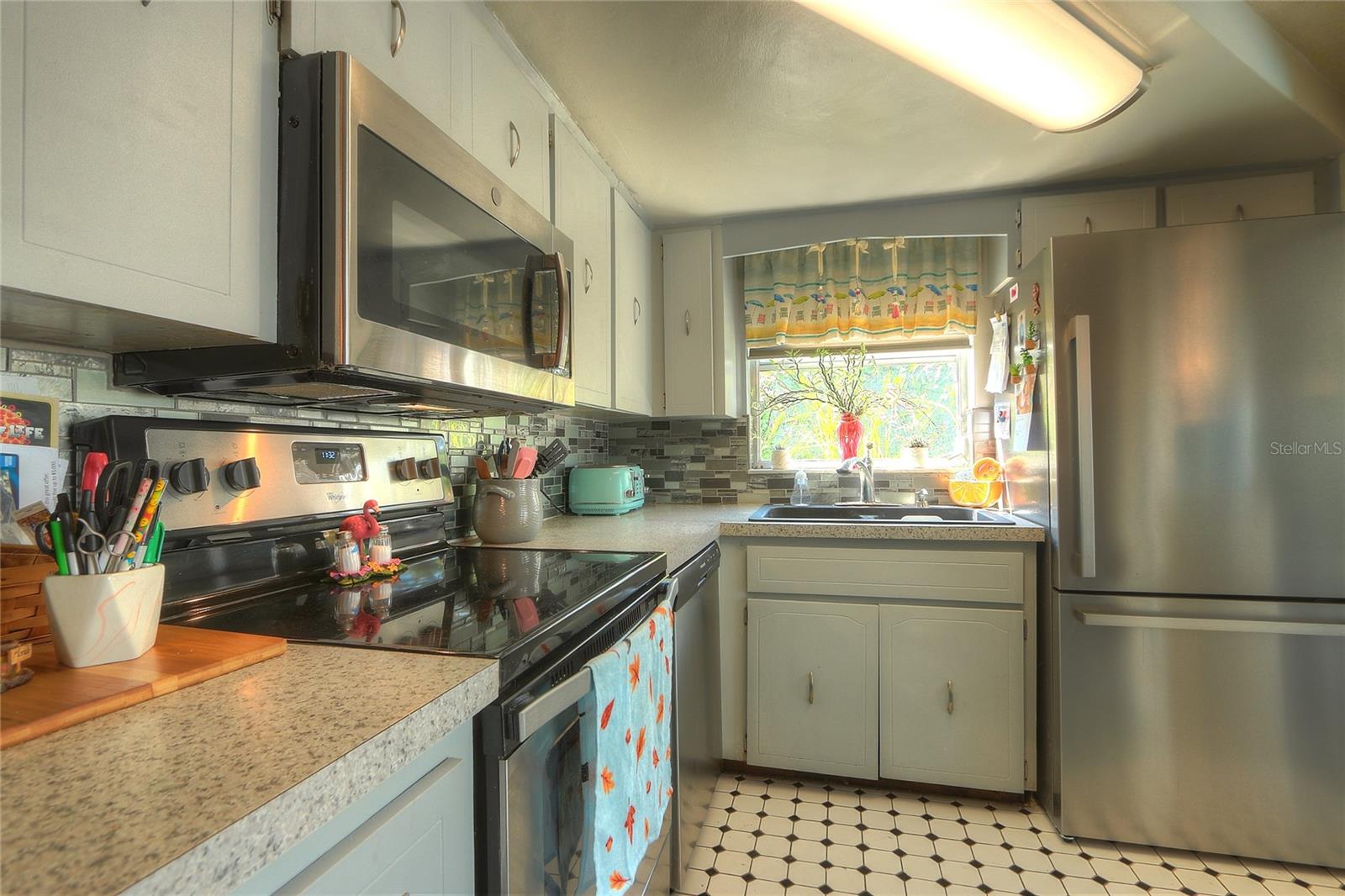 9011 HUNT CLUB LN, PORT RICHEY, FL, 34668