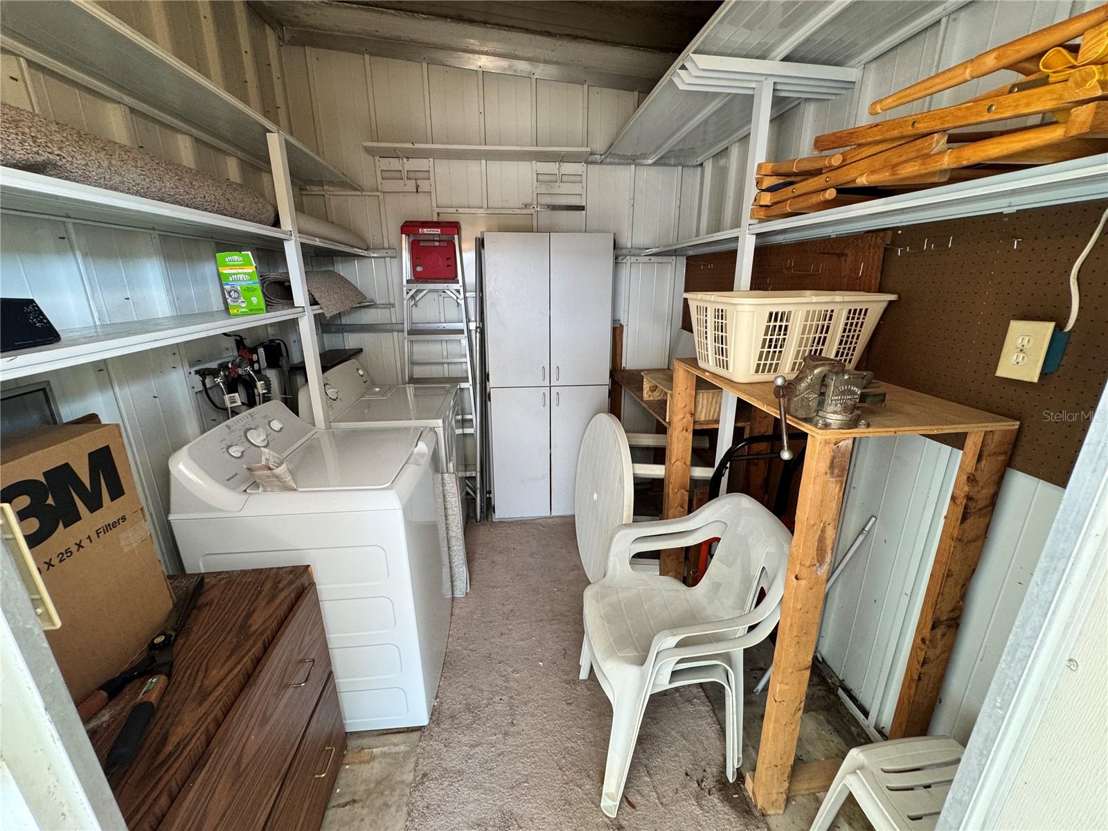 TB8305789 Property Photo